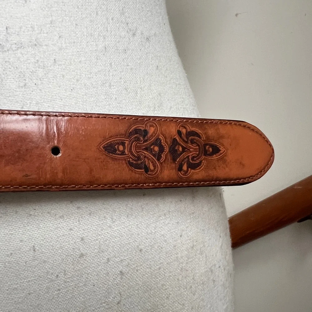 Vintage Ermenegildo Zegna Tooled Leather Belt Brown Womens Gold Buckle Cognac
